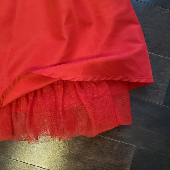 Holiday and Summer Dresses Duo - Picture 8 of 9